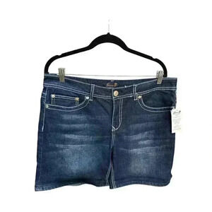 Seven 7 Embellished Jean Shorts size 16, NWT